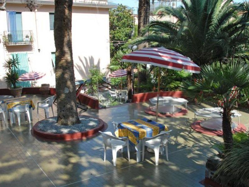 Hotel 5 Terre Monterosso al Mare Esterno foto